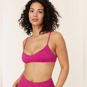 NWT Andie Swim The Molokai Bikini Top Textured Floral Lava Pink Size Large